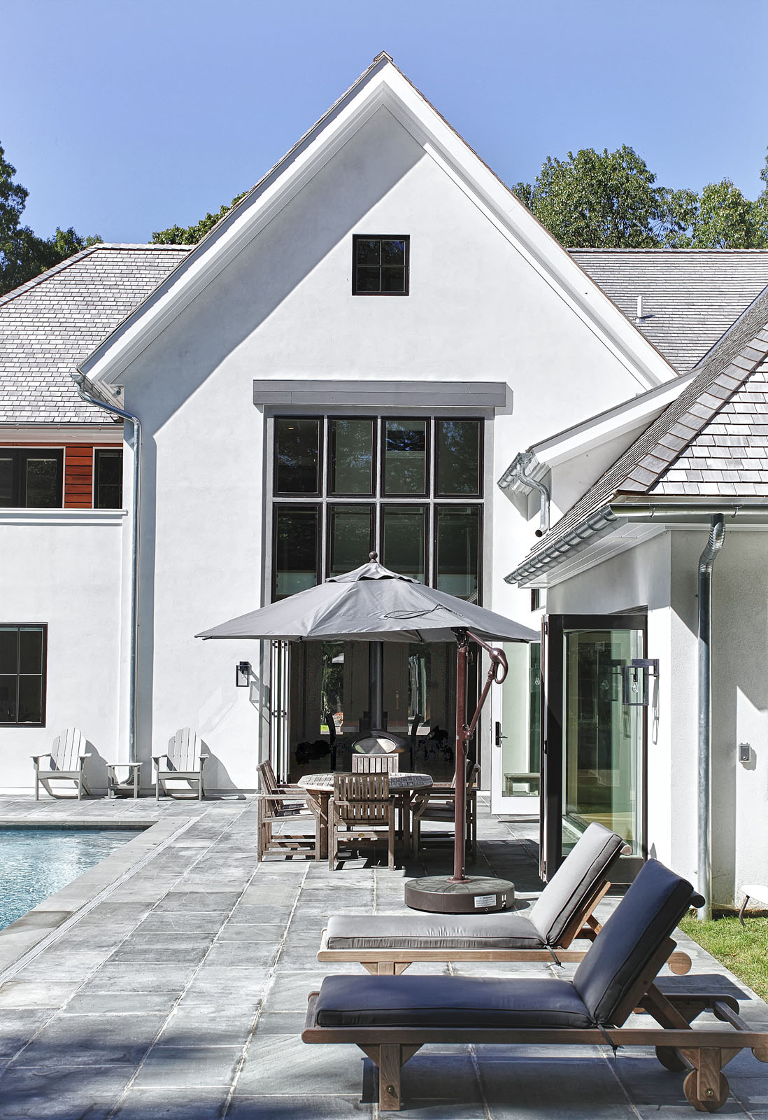 Modern Manor - VITA DESIGN GROUP